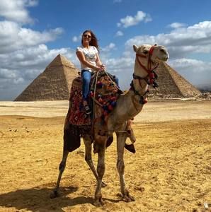 Meet your Posher, Valerie